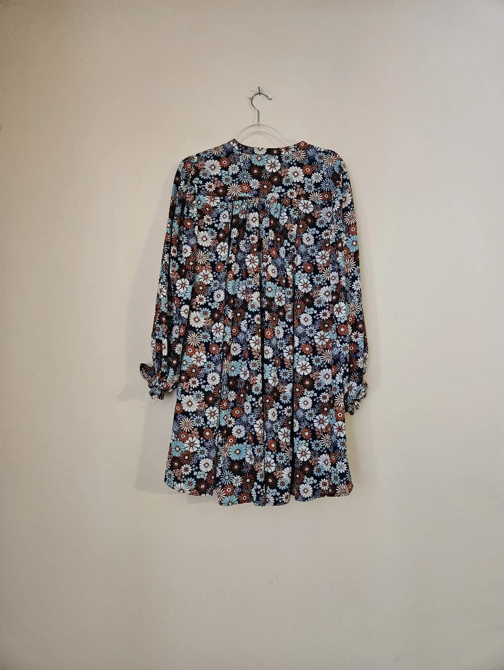 Umgee Navy Floral V-Neck Mini Dress, Size Small